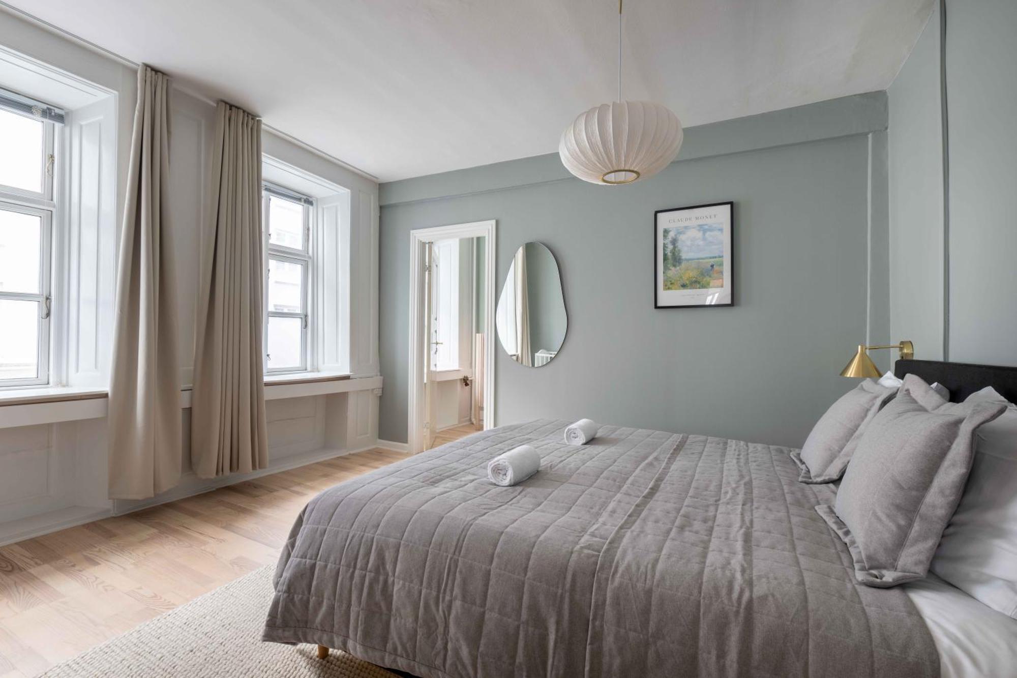 Spacious Tivoli Gardens Apartment W 3 Bedrooms 코펜하겐 외부 사진