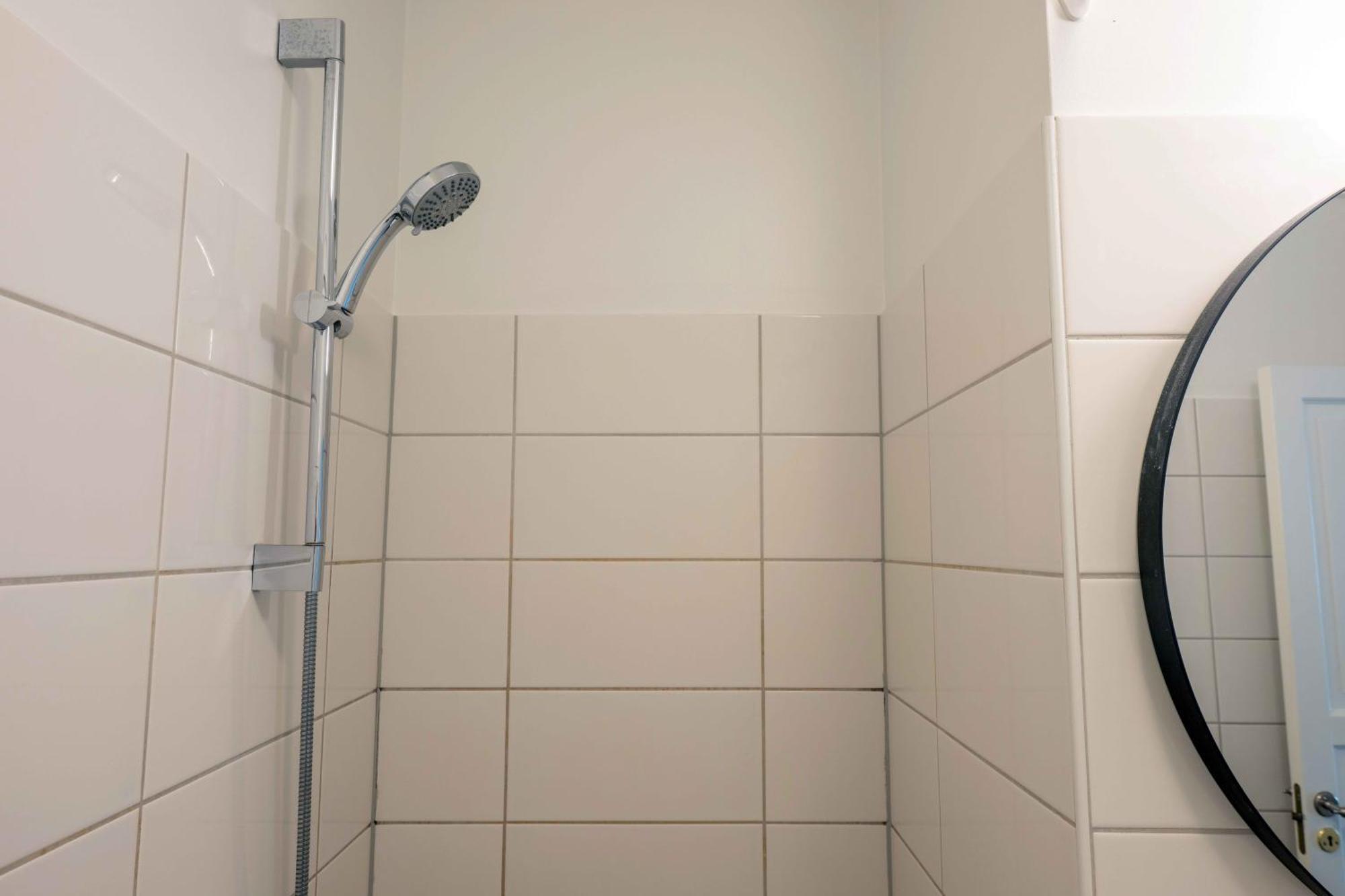 Spacious Tivoli Gardens Apartment W 3 Bedrooms 코펜하겐 외부 사진